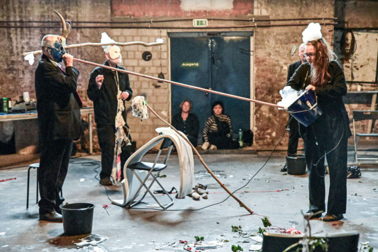 5 -hours Performance, BLACK MARKET INTERNATIONAL - Exploring 2021, Photographer Christine Biehler