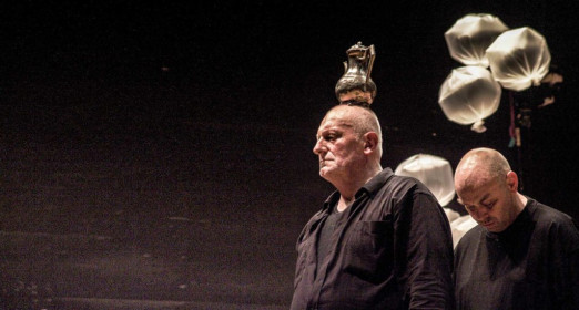 Black Market International, Performance Konferenz, Podewil Berlin, 2005