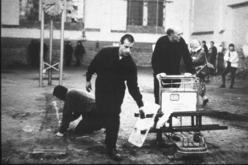 Empedokles, Black Market International, Alte Reithalle, documenta 9, Kassel, 1992, Photofrapher Thomas Rosenthal