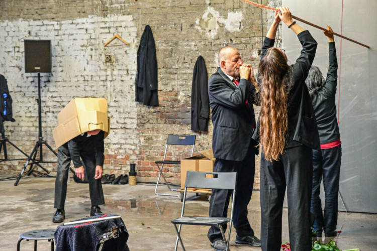 5 -hours Performance, BLACK MARKET INTERNATIONAL - Exploring 2021, Photographer Christine Biehler