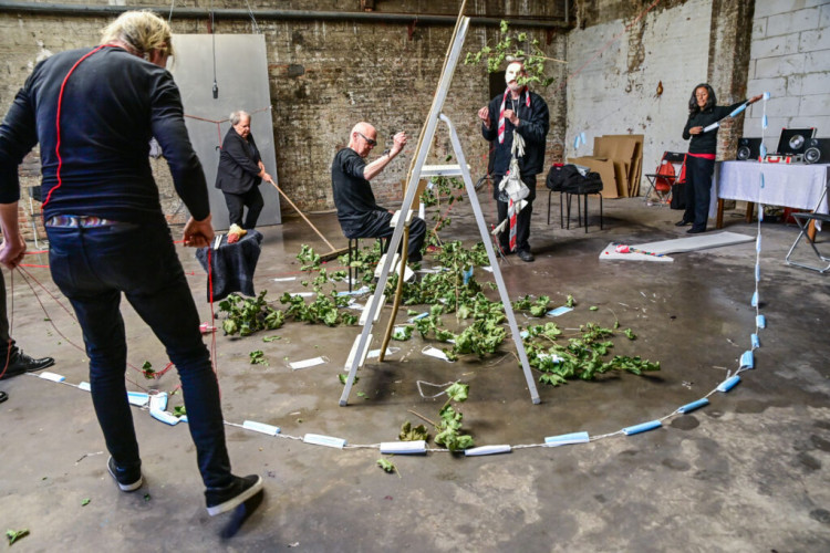 5 -hours Performance, BLACK MARKET INTERNATIONAL - Exploring 2021, Photographer Christine Biehler