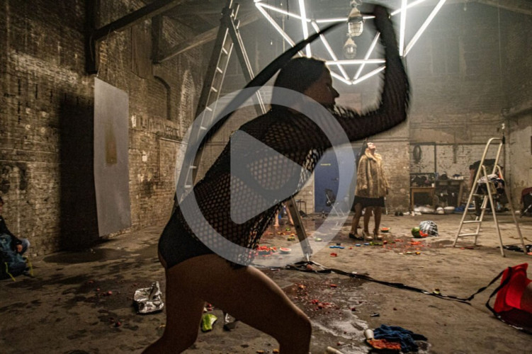 9 -hours performance, Alte Schmelze, Frankfurt am Main 2021, Photographer Jürgen Fritz